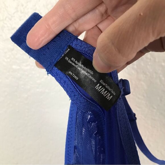 International Intimates royal blue polkadot underwire teddie top M - Picture 5 of 7